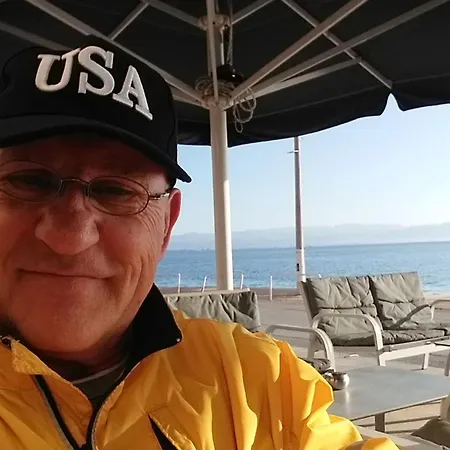 Hellas Palace Balcony 公寓式酒店